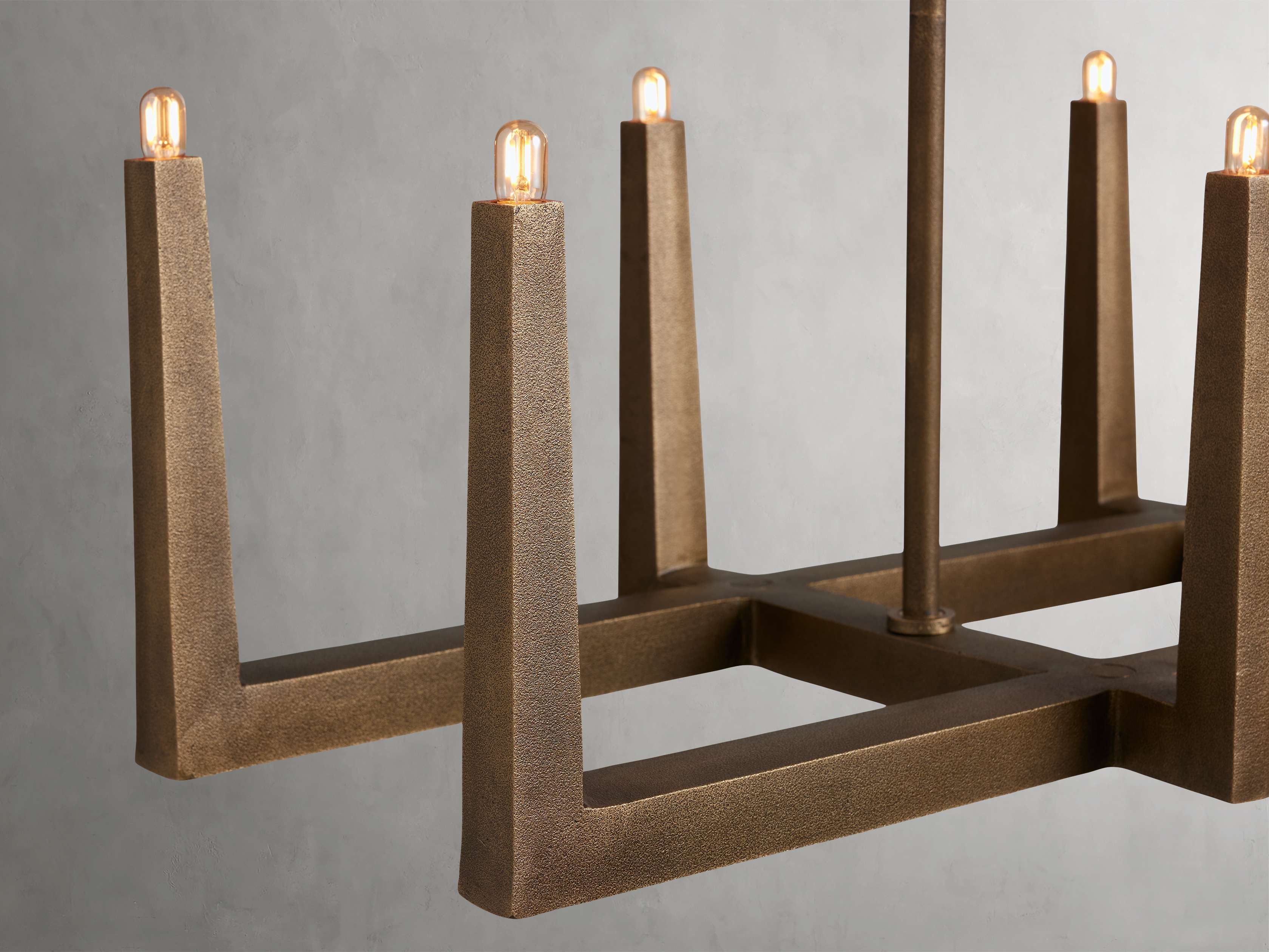Emmet Antiqued Granular Linear Chandelier - Image 23