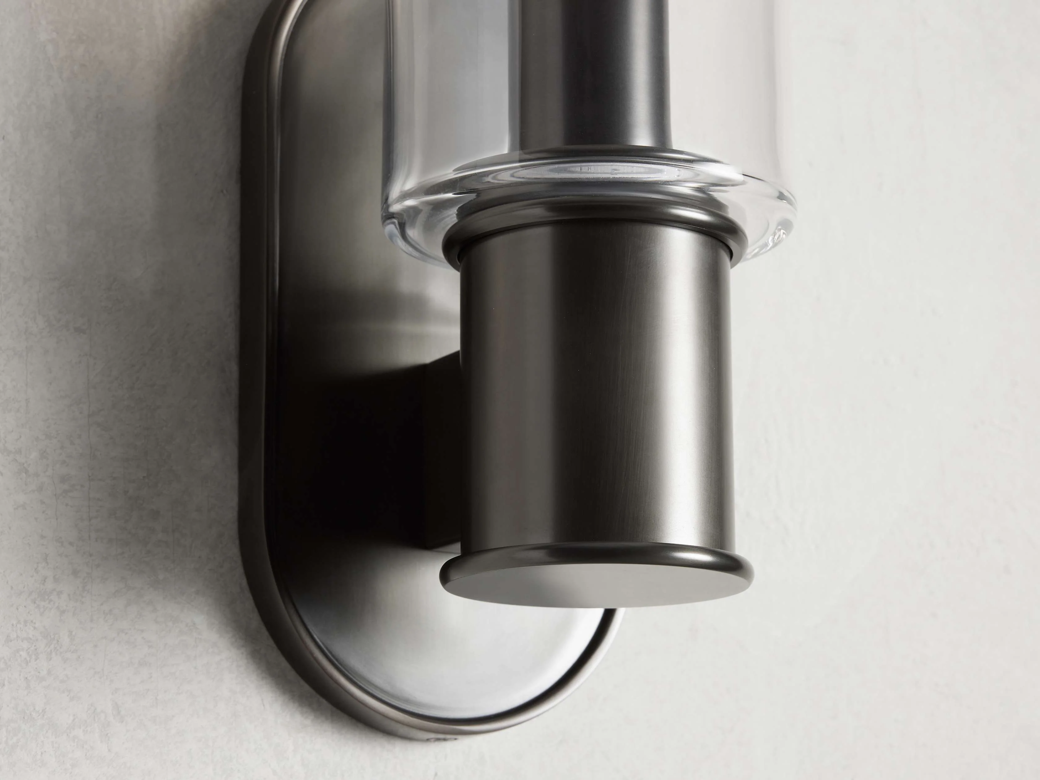 Harlin Clear Glass Wall Sconce - Image 7