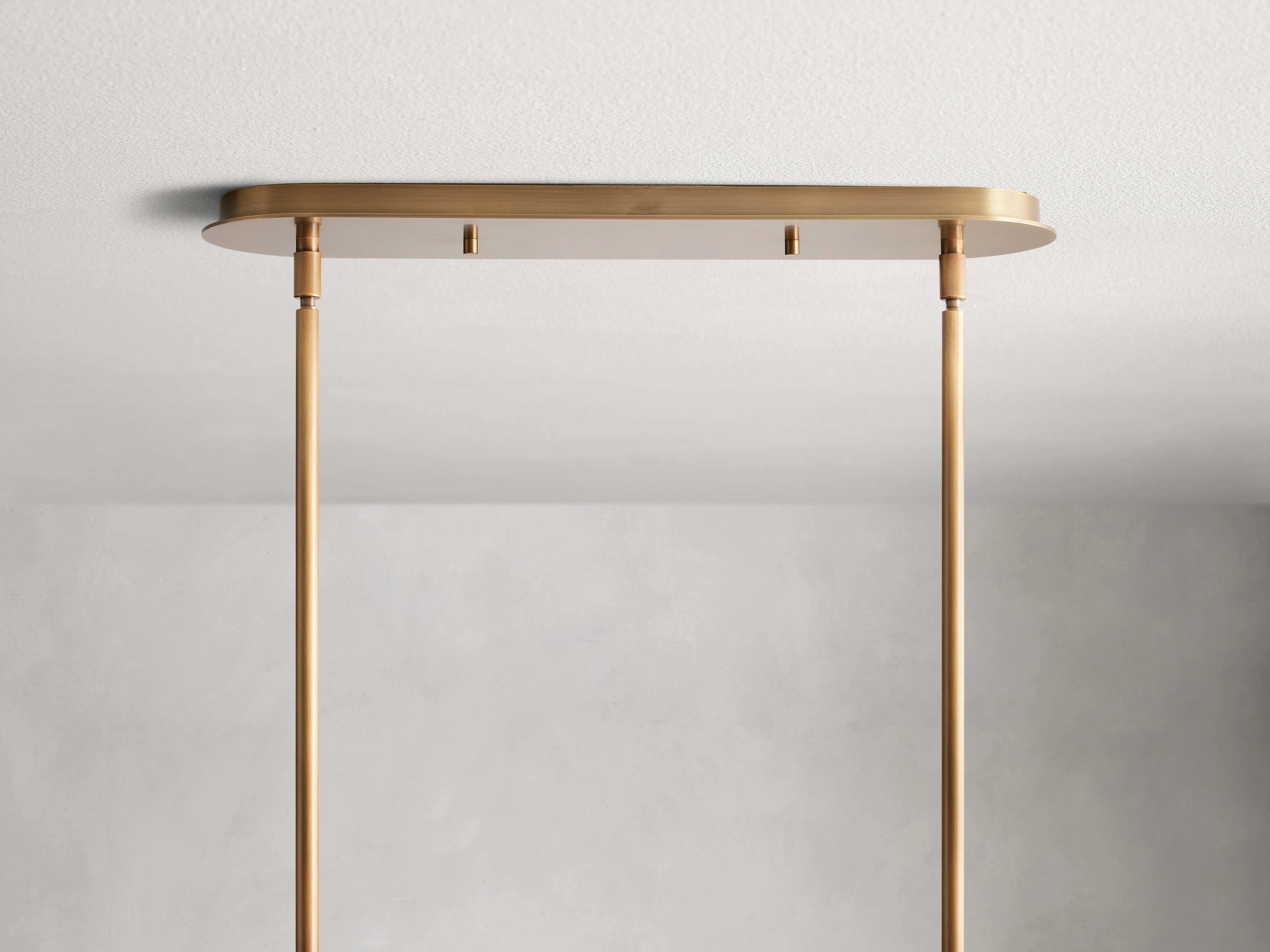 Remming Sculpted Glass Linear Chandelier - Image 19