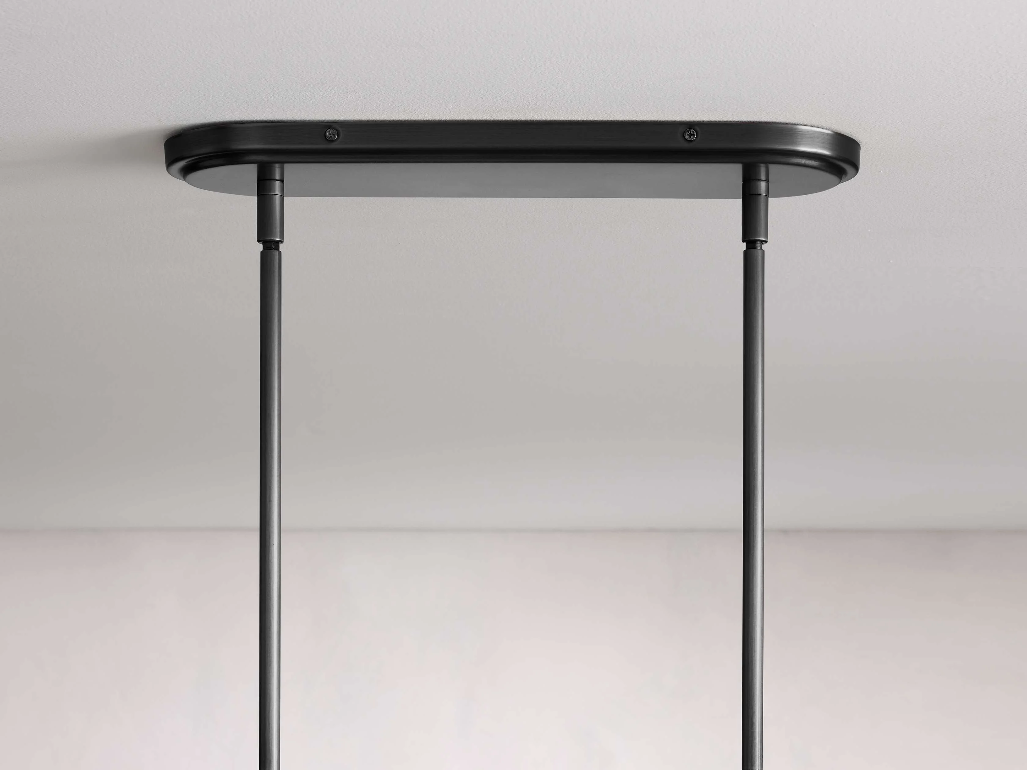 Rhodes Midcentury Torch Linear Chandelier - Image 9