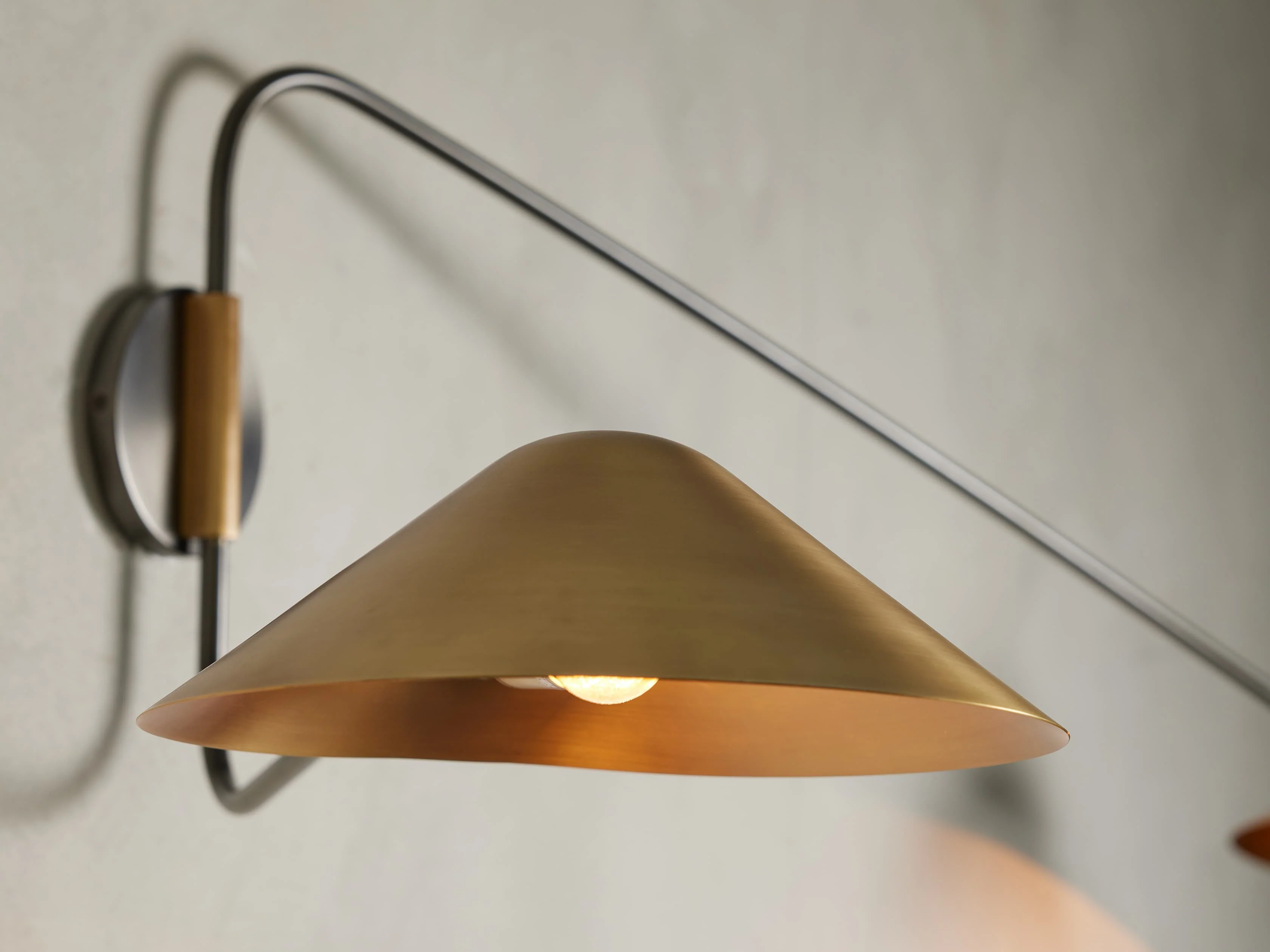 Simms Aura Contour Wall Sconce - Image 9